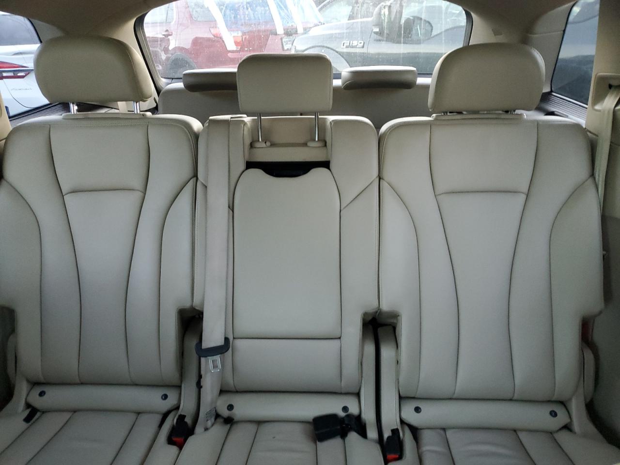 2018 Audi Q7 - Image 10