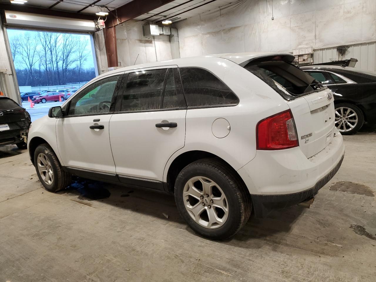 2014 Ford Edge - Image 2