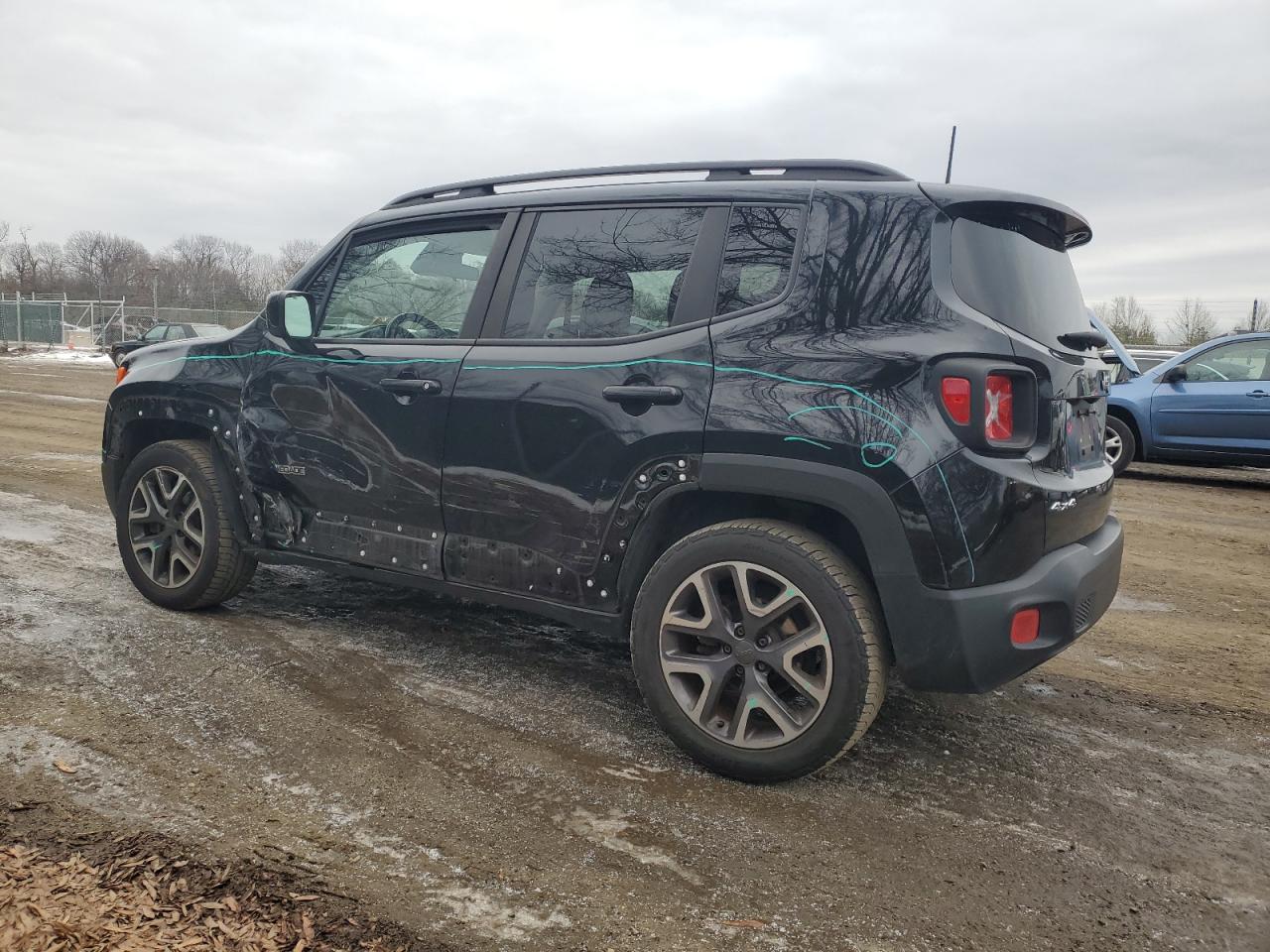 2015 Jeep Renegade - Image 2