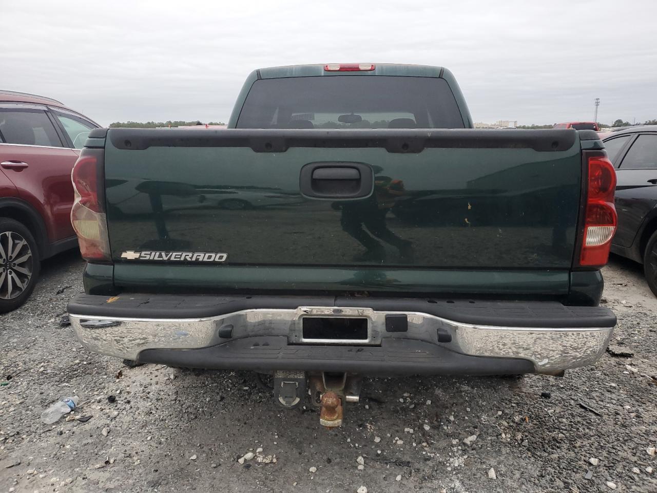 2004 Chevrolet Silverado - Image 6