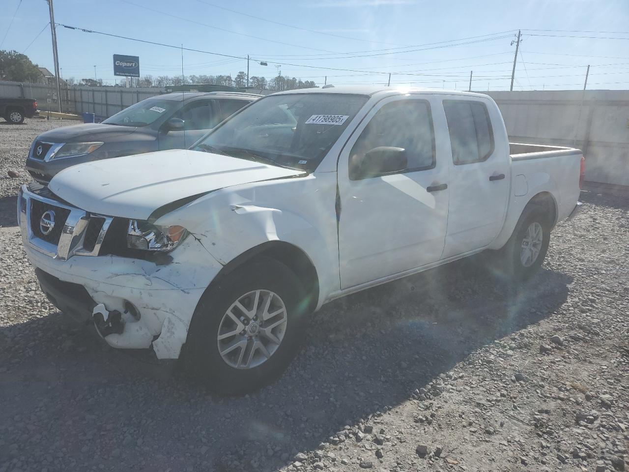 2016 Nissan Navara (Frontier) - Image 1