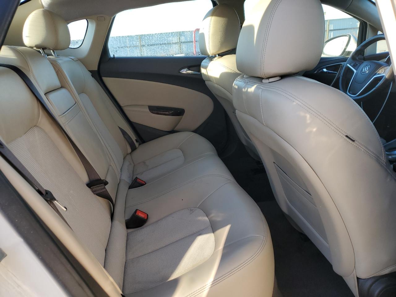 2012 Buick Verano - Image 10