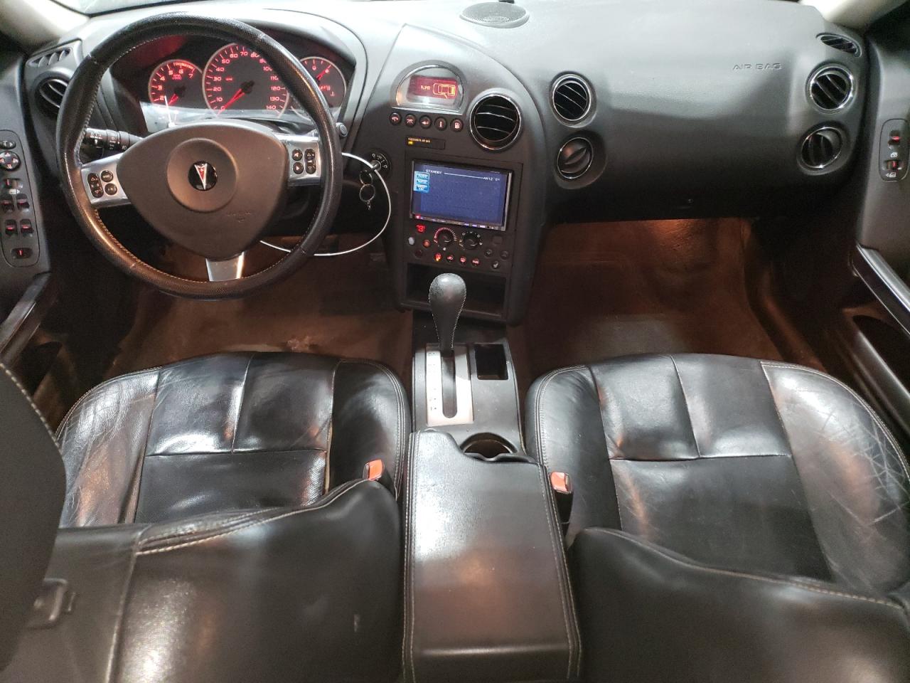 2007 Pontiac Grand Prix - Image 8
