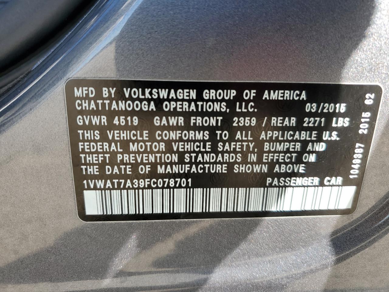 2015 Volkswagen Passat - Image 12