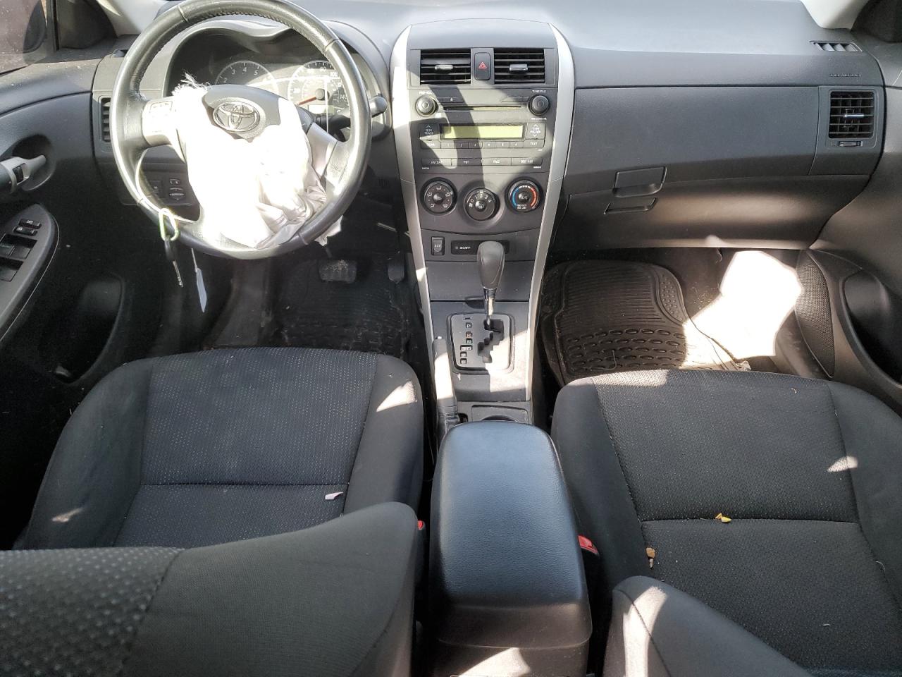 2009 Toyota Corolla - Image 8