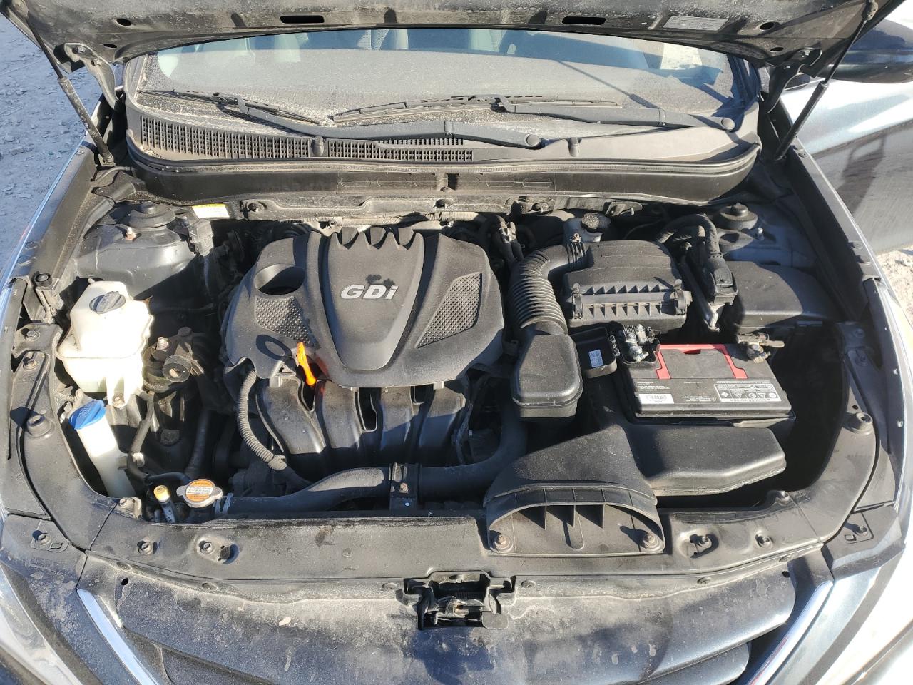 2012 Hyundai Sonata - Image 11