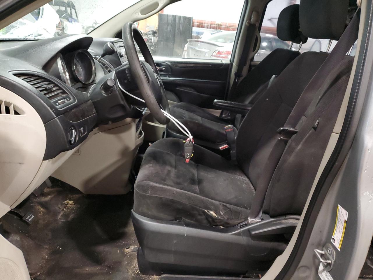 2014 Dodge Caravan - Image 7