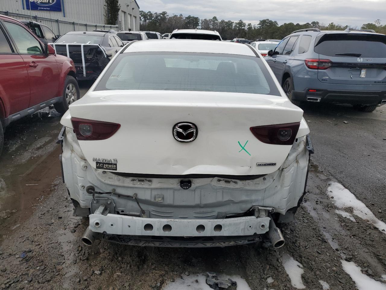 JM1BPAAL3M1328676 MAZDA 3 2021