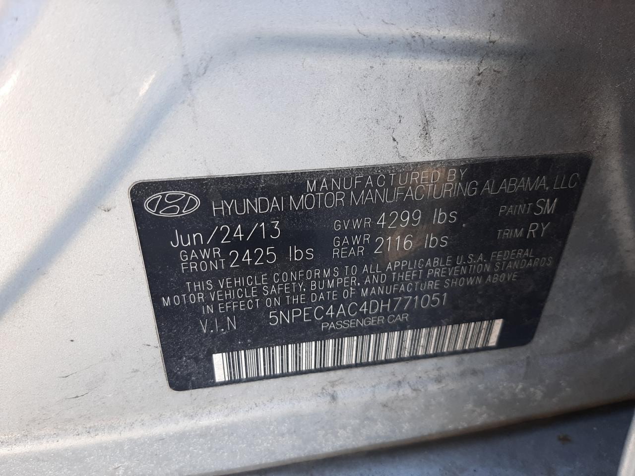 2013 Hyundai Sonata - Image 12