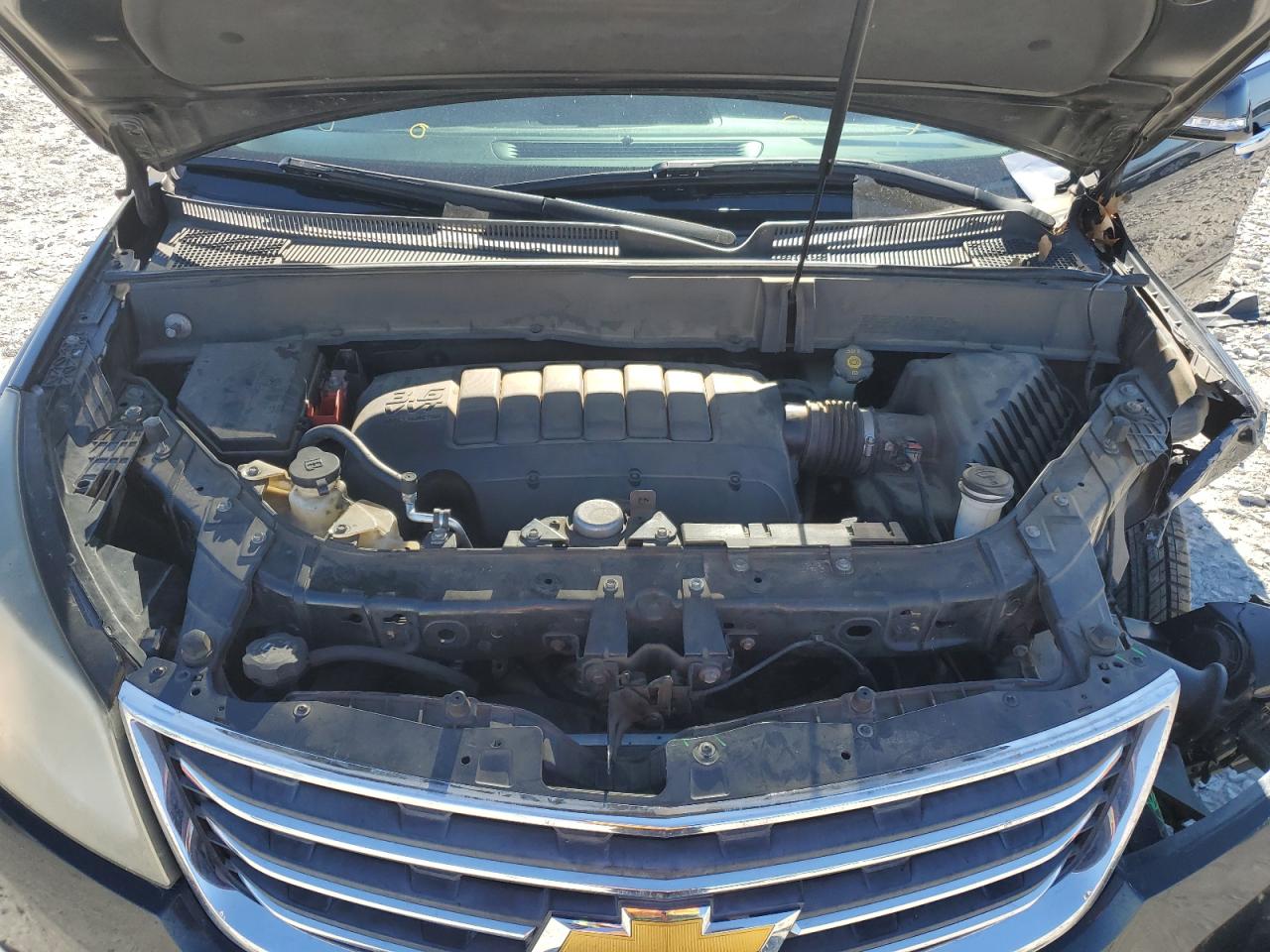 2015 Chevrolet Traverse - Image 13