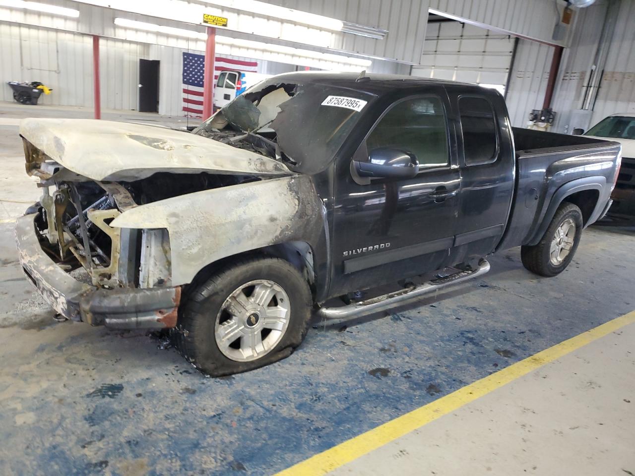 2011 Chevrolet Silverado - Image 1