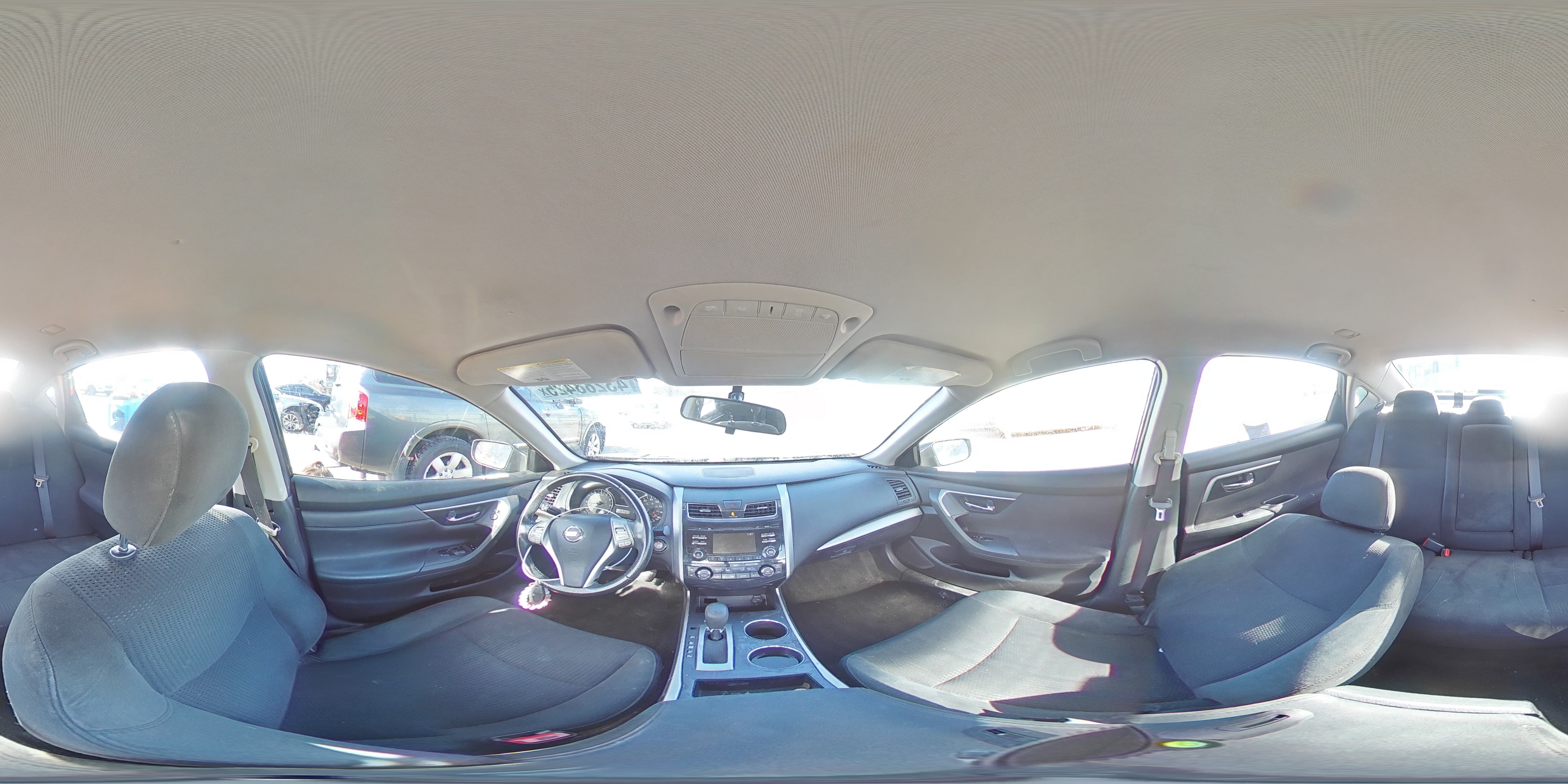 2015 Nissan Altima - Image 15