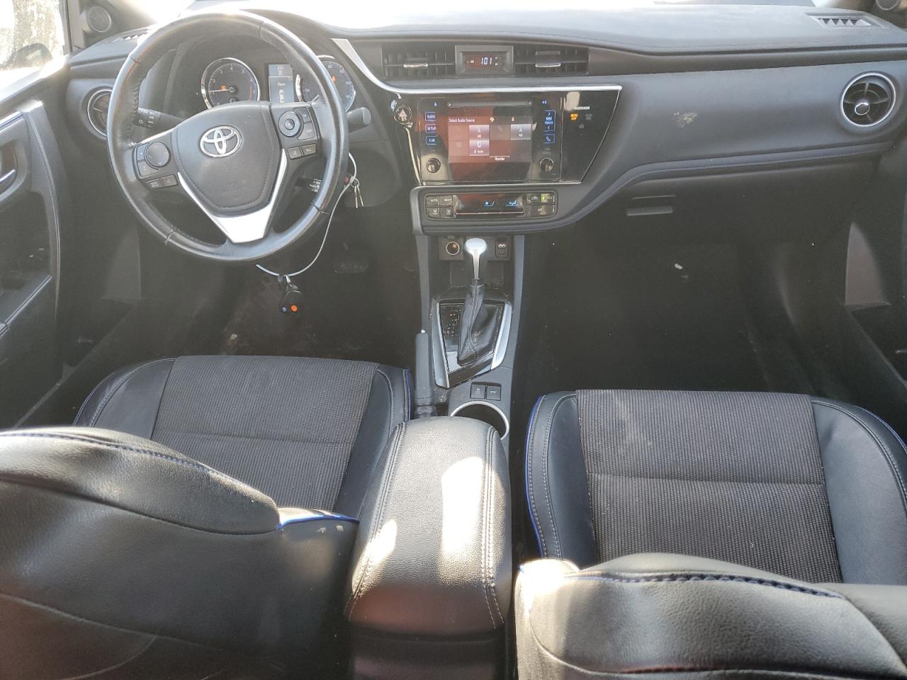 2017 Toyota Corolla - Image 8