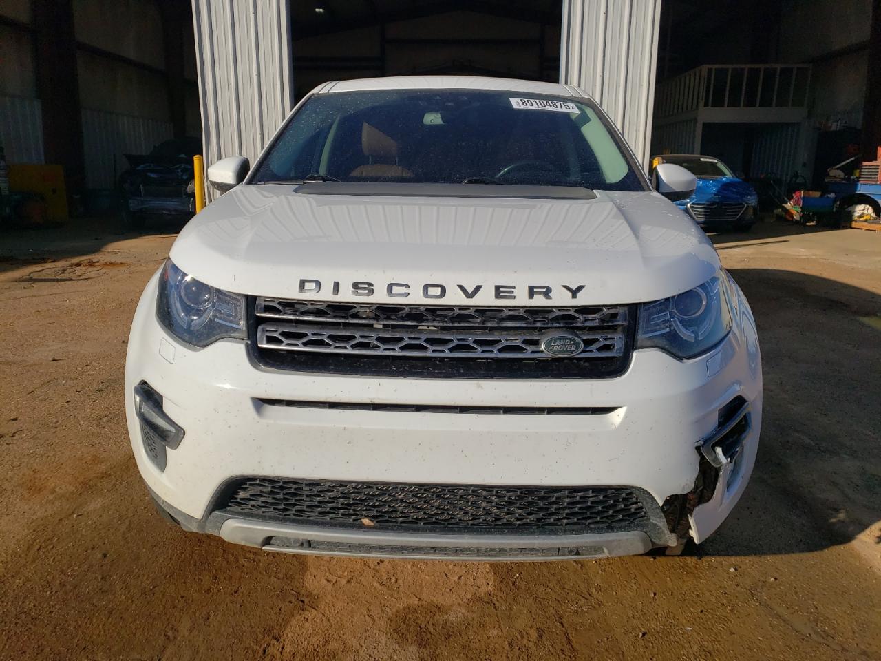 2016 Land Rover Discovery - Image 5