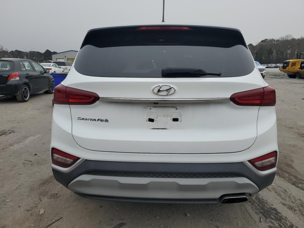 2019 Hyundai Santa Fe - Image 6