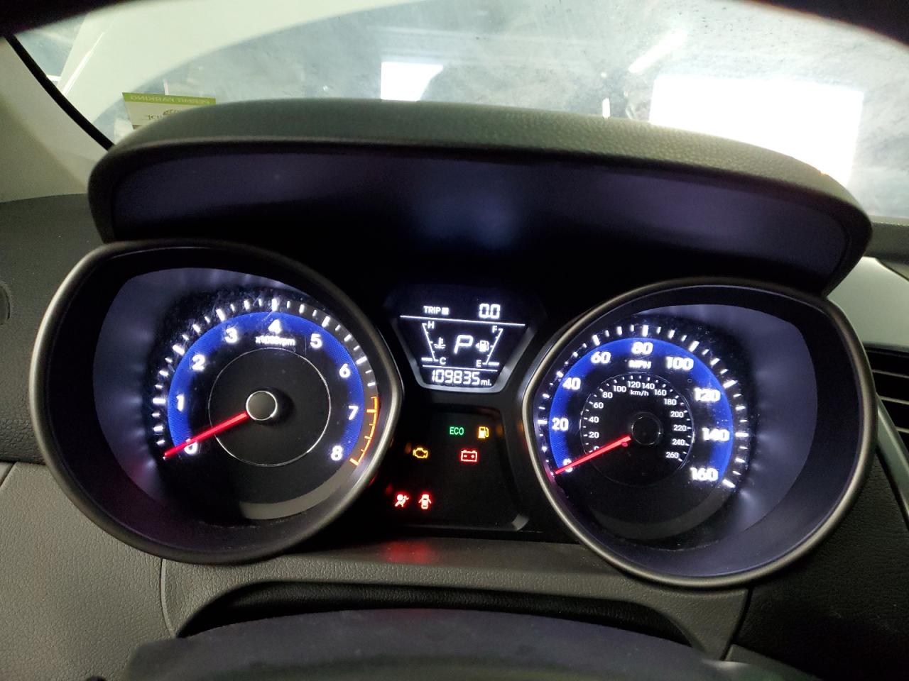 2016 Hyundai Elantra - Image 9