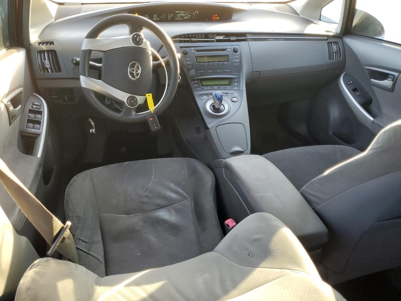 2011 Toyota Prius - Image 8