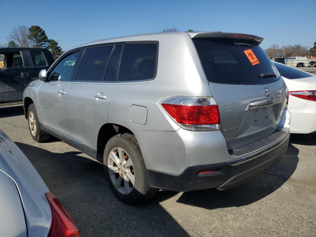 2013 Toyota Highlander - Image 2