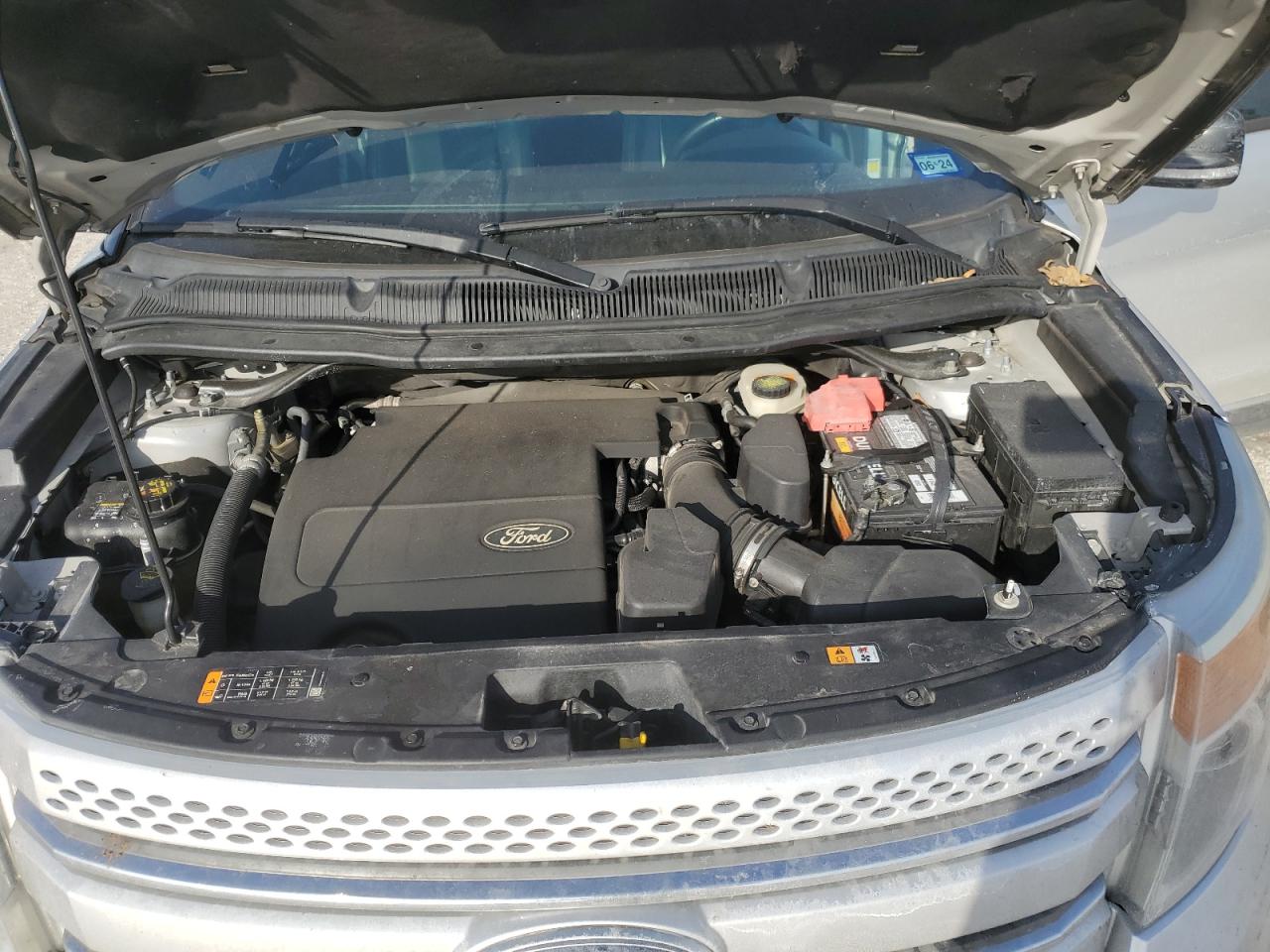 2013 Ford Explorer - Image 14