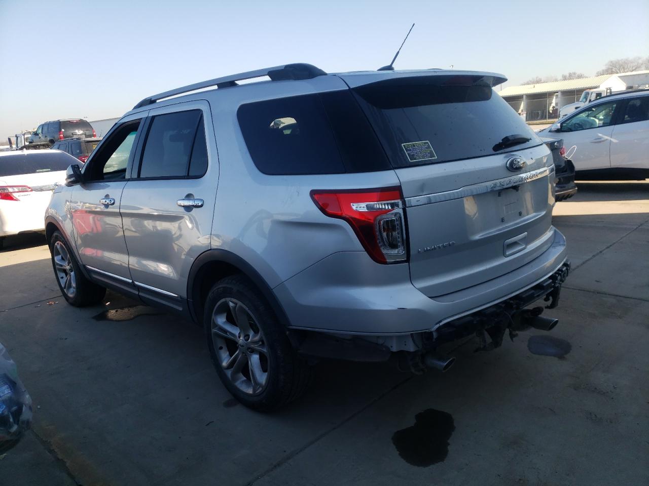 2013 Ford Explorer - Image 2