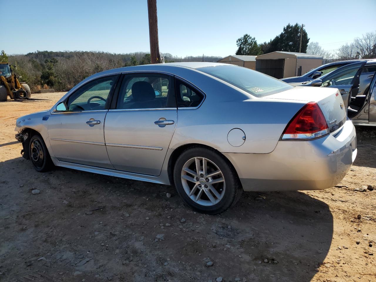 2010 Chevrolet Impala - Image 2