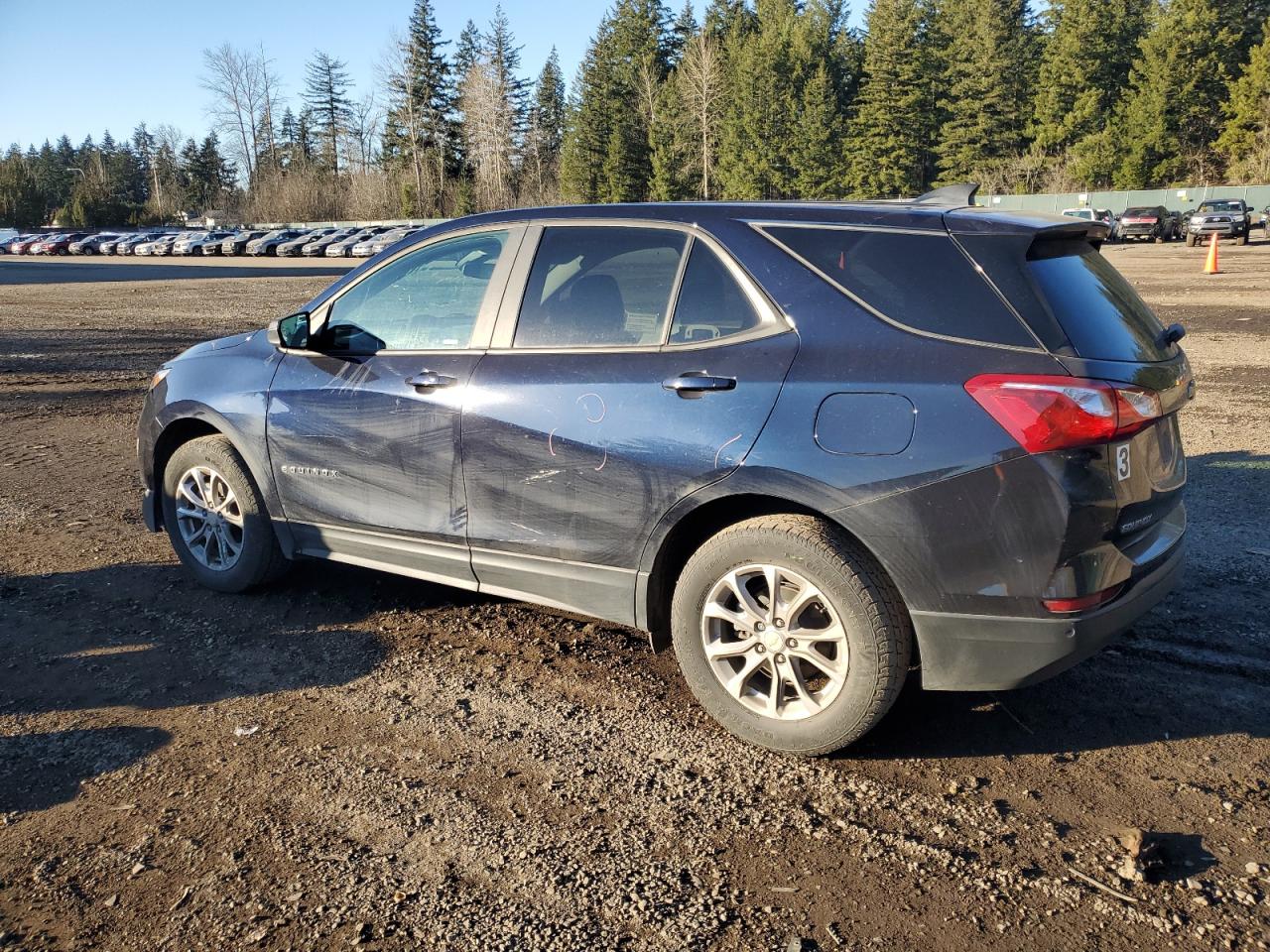 2020 Chevrolet Equinox - Image 2