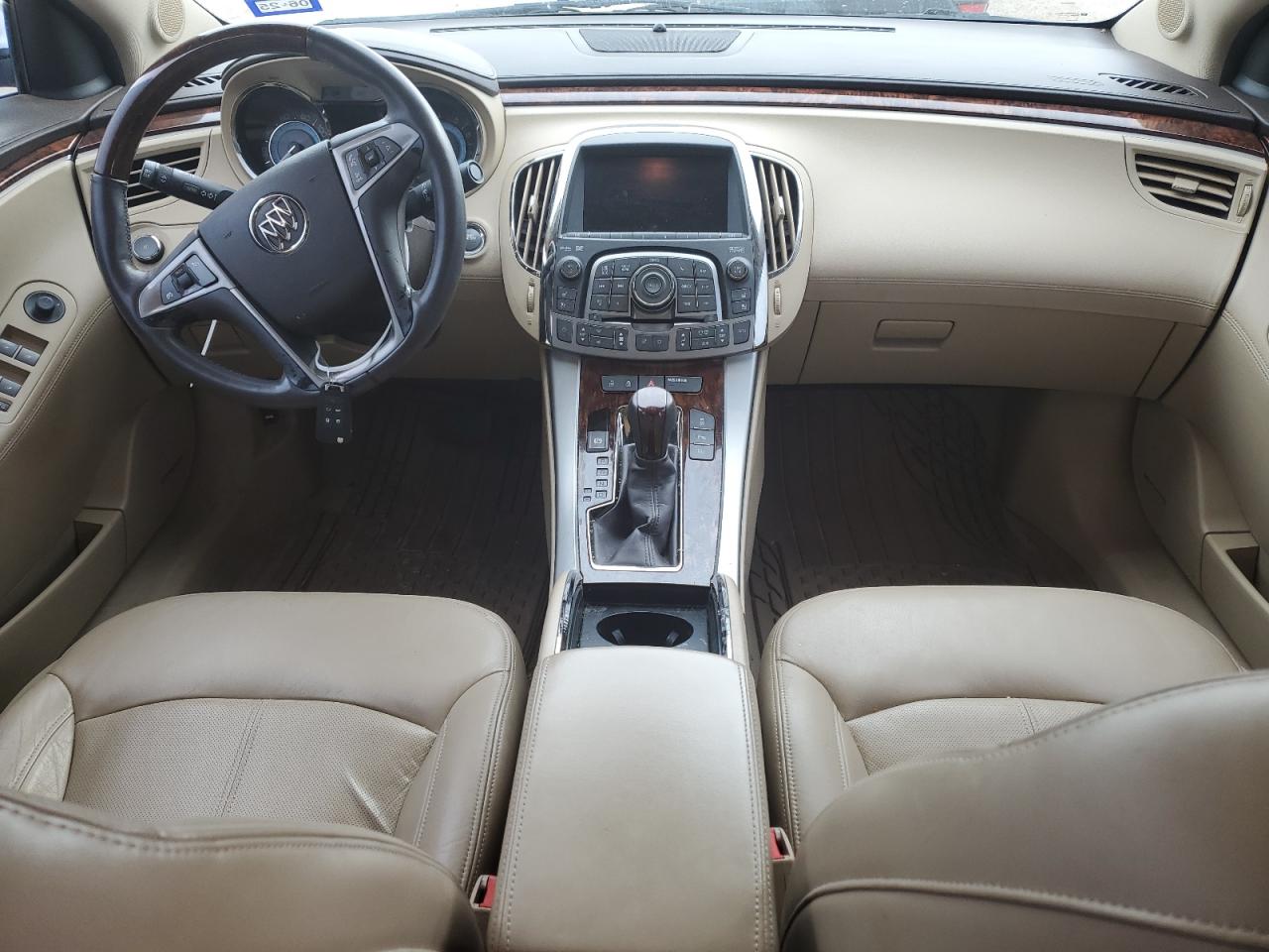 2010 Buick LaCrosse - Image 8