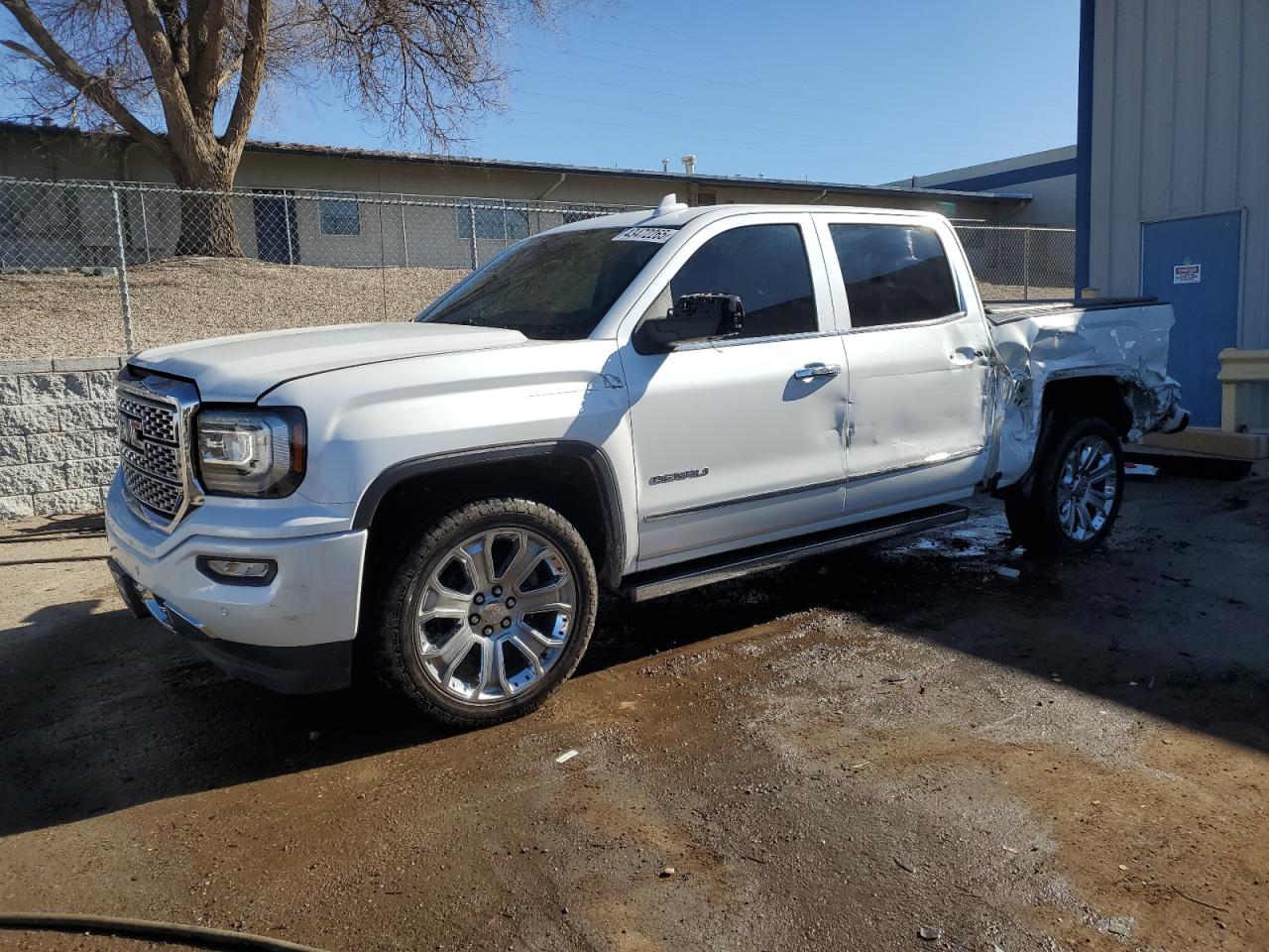 2018 GMC Sierra - Image 1