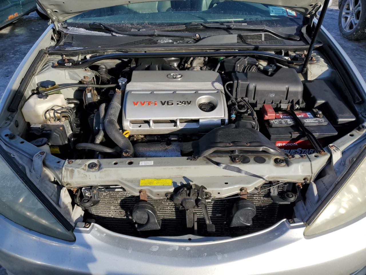 2005 Toyota Camry - Image 11
