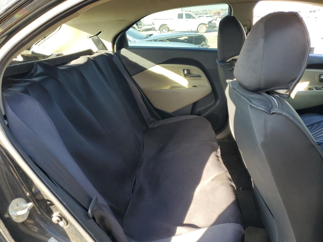 2013 Kia Rio - Image 10