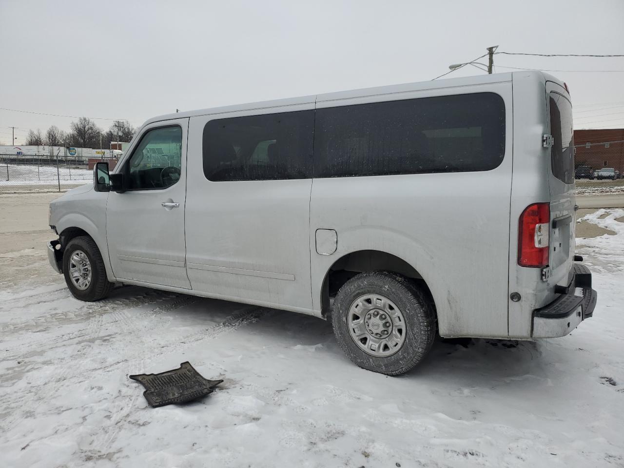 2014 Nissan NV - Image 2