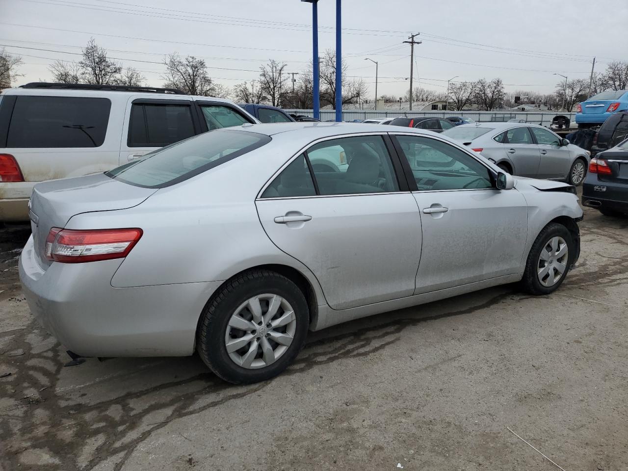2010 Toyota Camry - Image 3