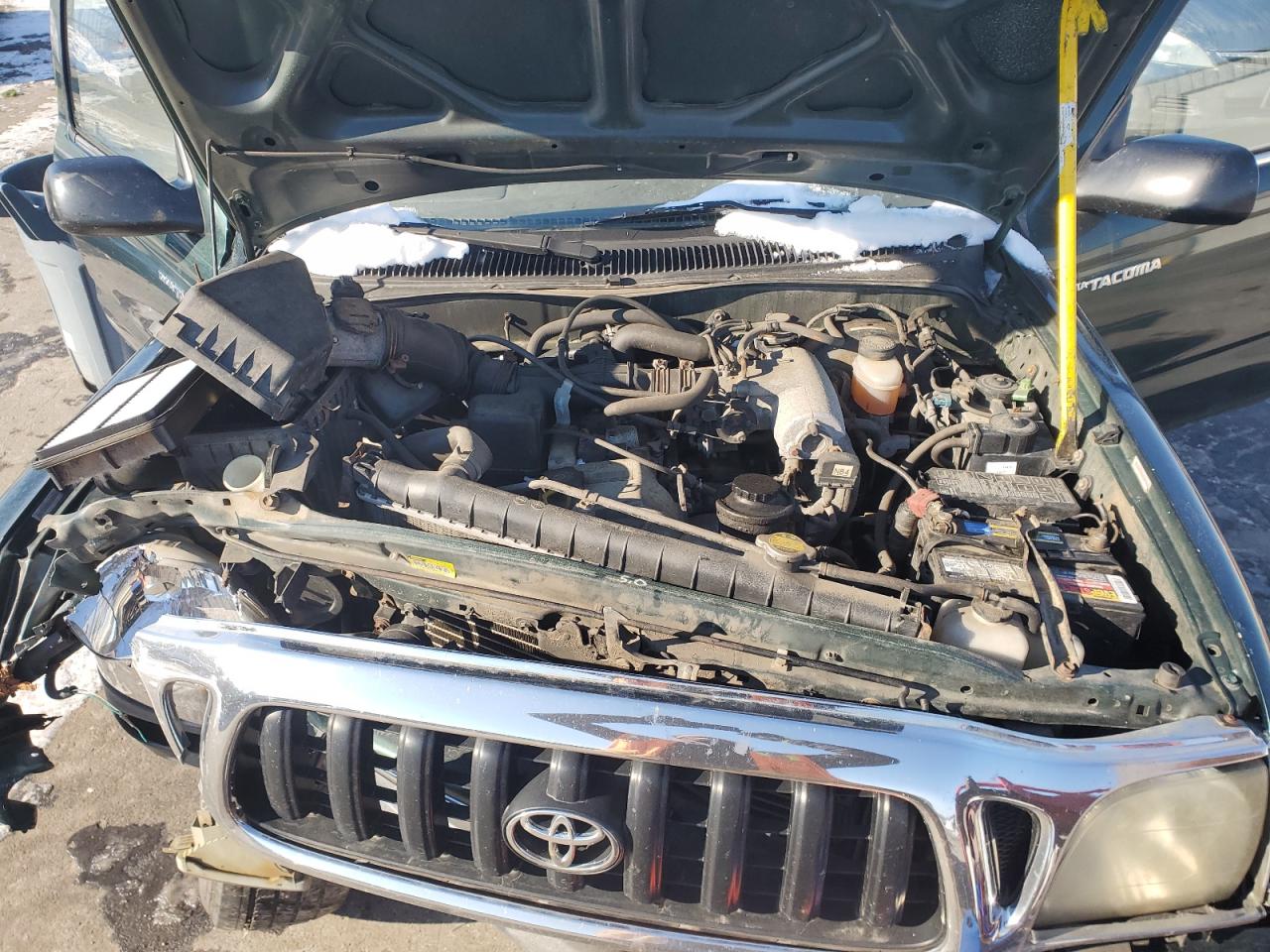 2001 Toyota Tacoma - Image 13