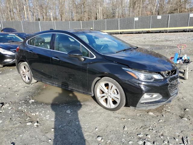 Hatchbacks CHEVROLET CRUZE 2017 Black