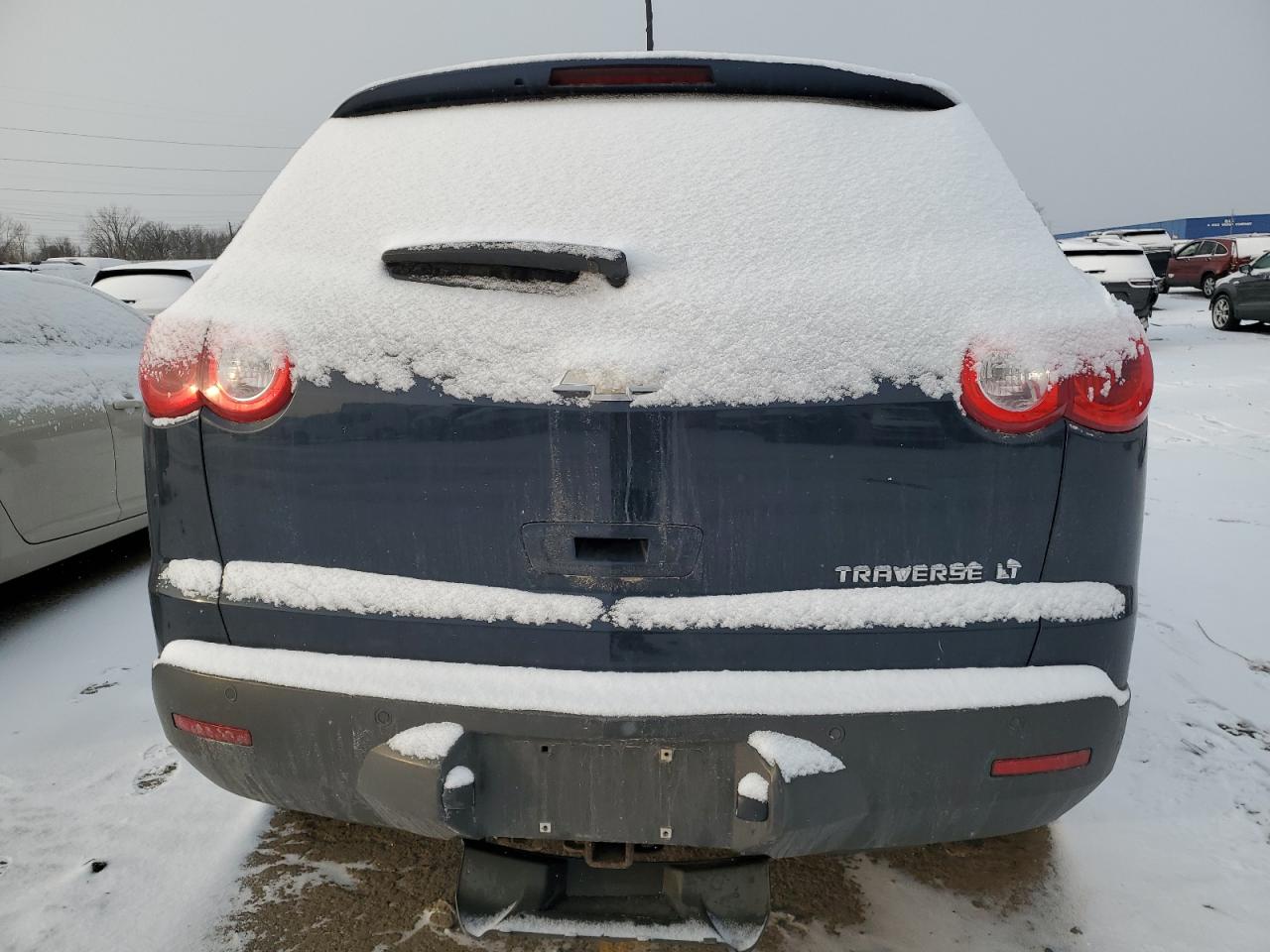 2010 Chevrolet Traverse - Image 6