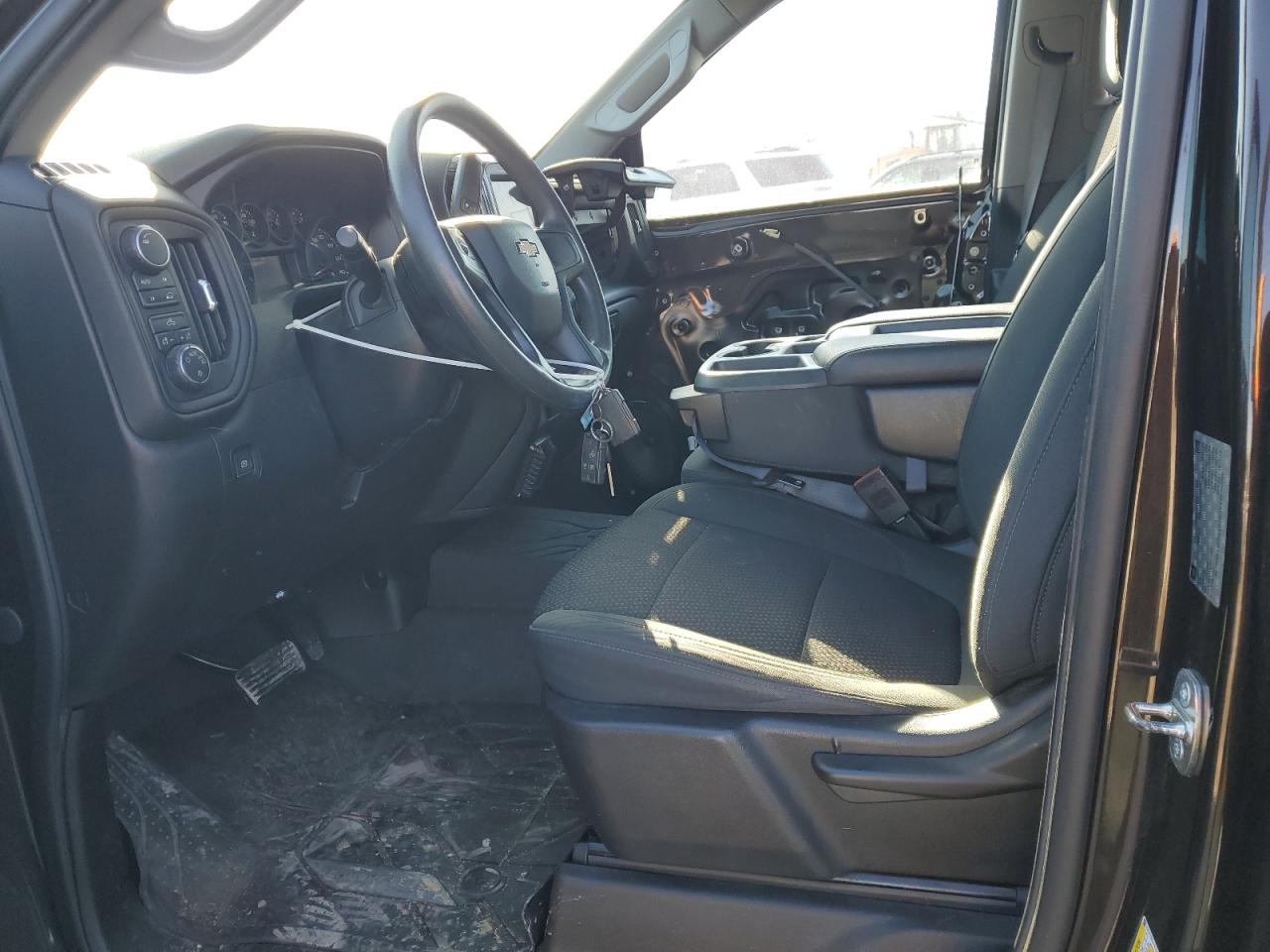 2019 Chevrolet Silverado - Image 7