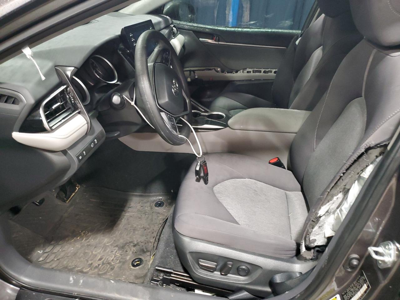 2023 Toyota Camry - Image 7