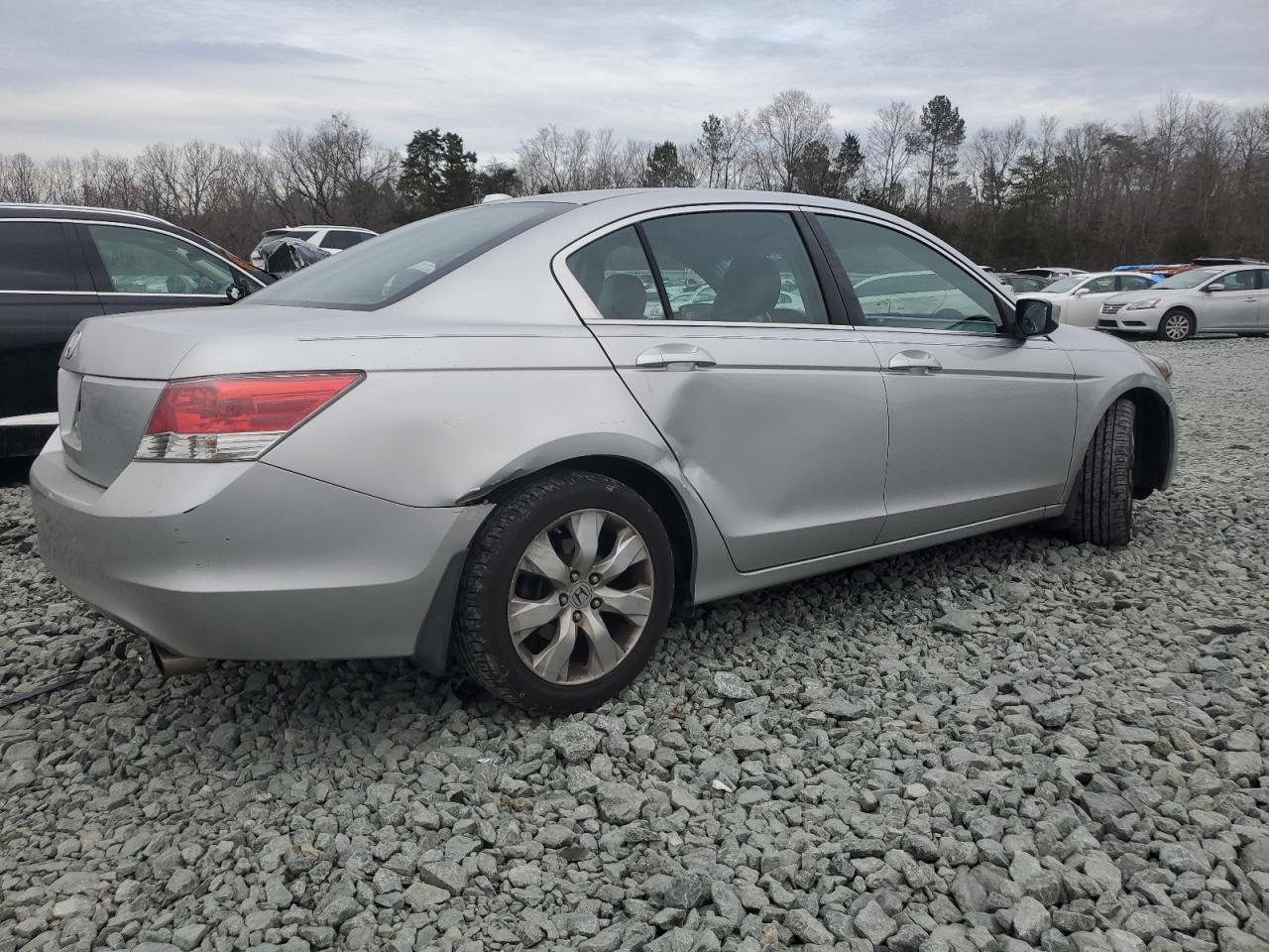 2009 Honda Accord - Image 3