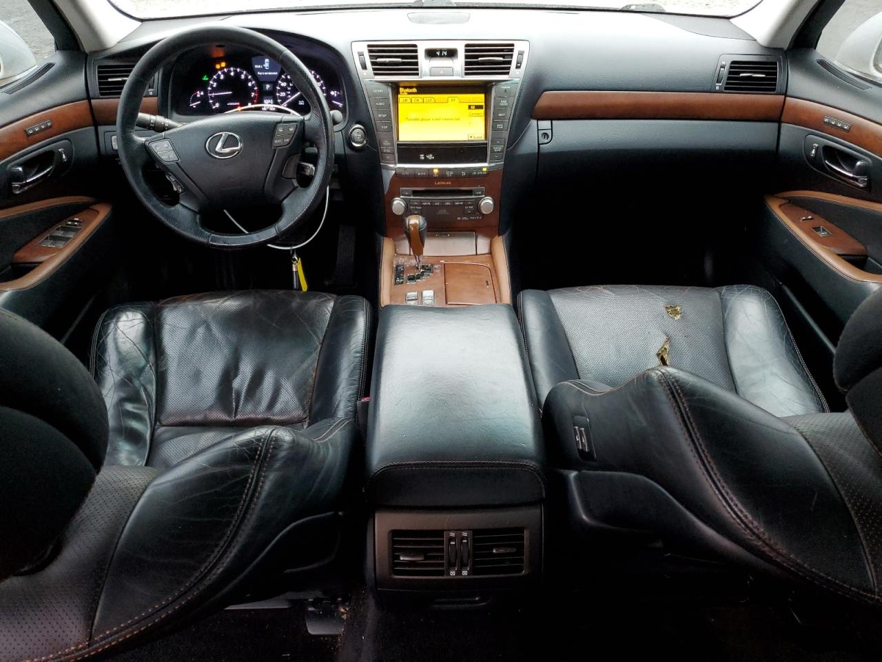 2010 Lexus LS - Image 8