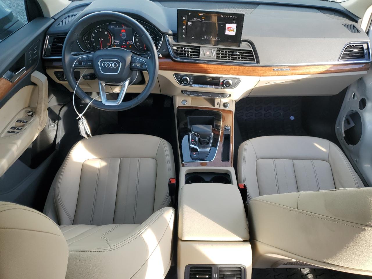 2023 Audi Q5 - Image 8