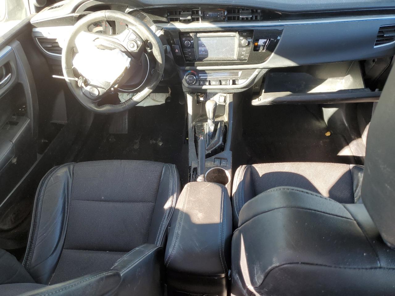 2015 Toyota Corolla - Image 8