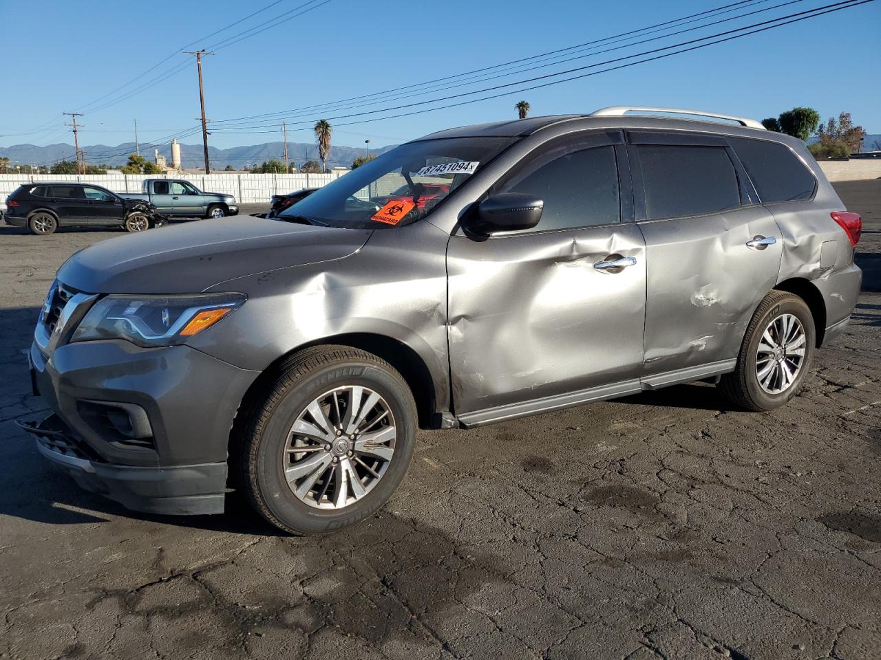 2020 Nissan Pathfinder - Image 1
