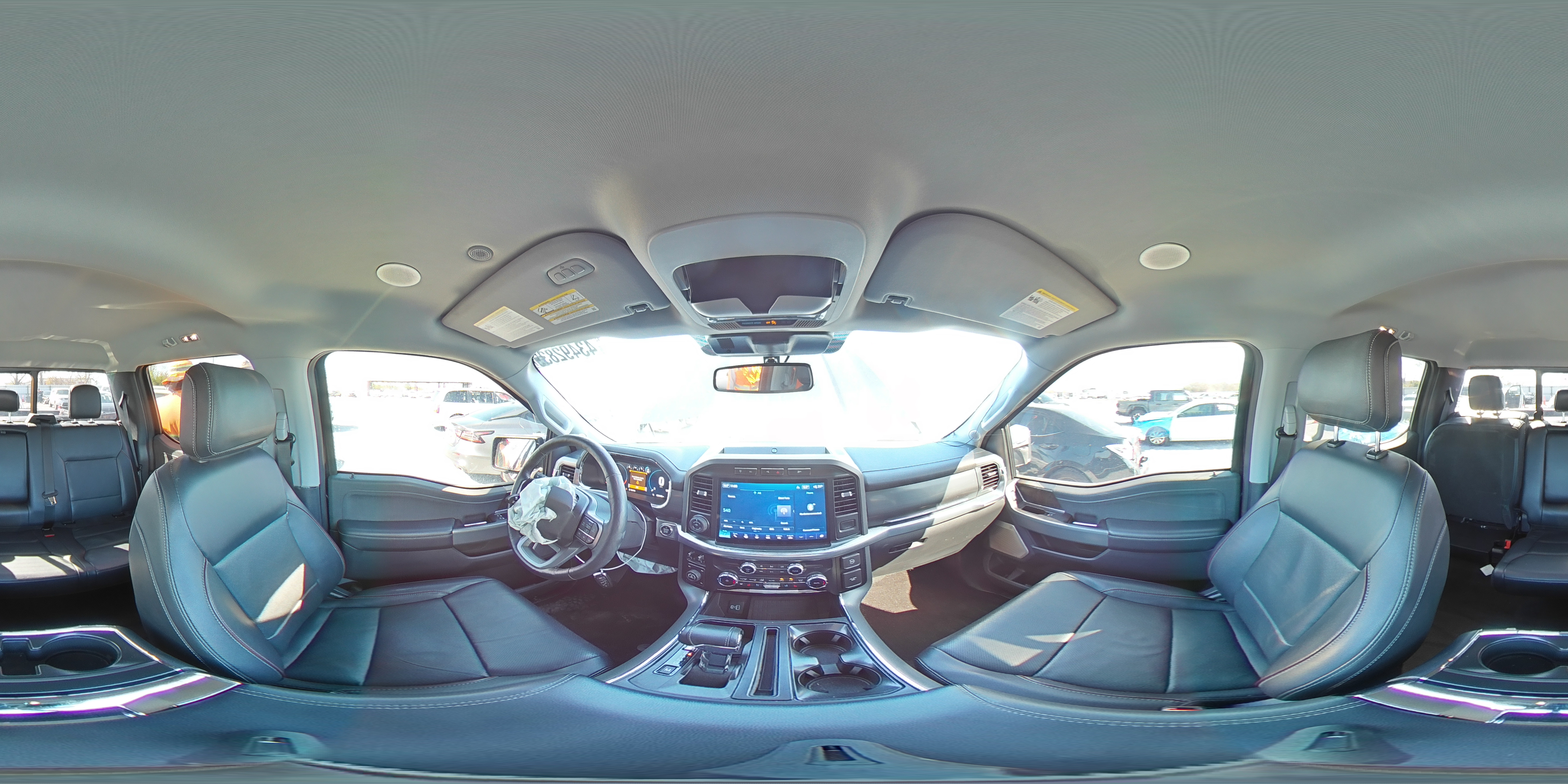 2022 Ford F-150 - Image 12