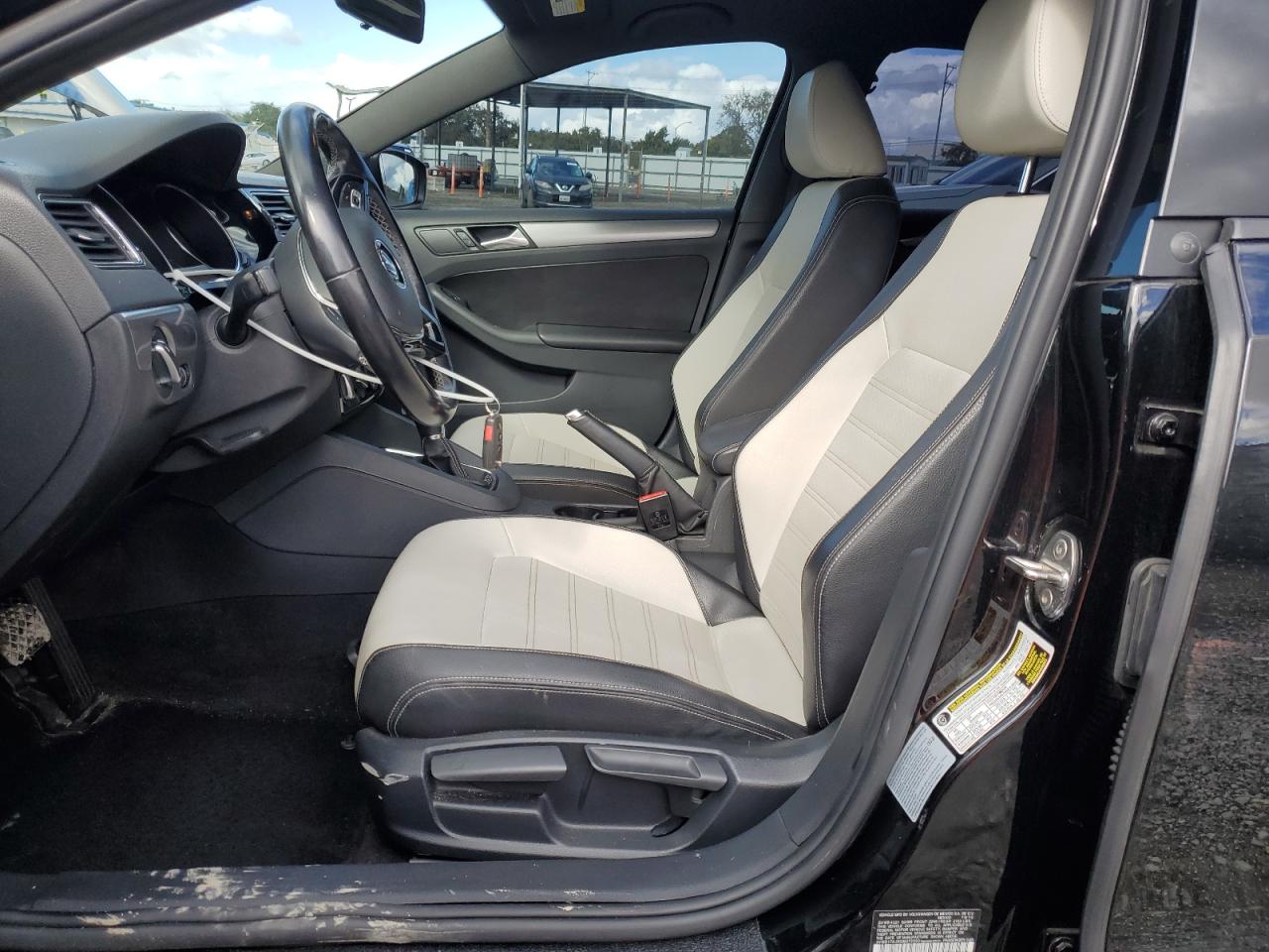 2016 Volkswagen Jetta - Image 7