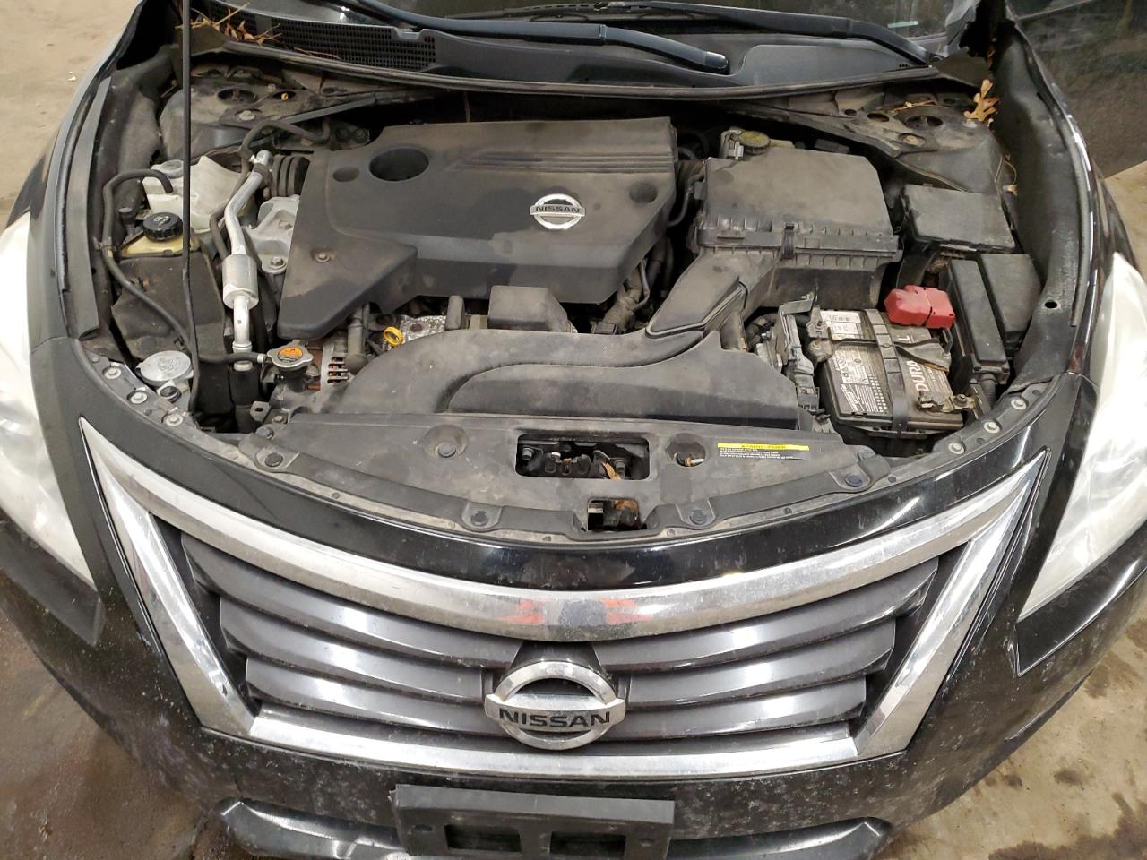 2015 Nissan Altima - Image 11