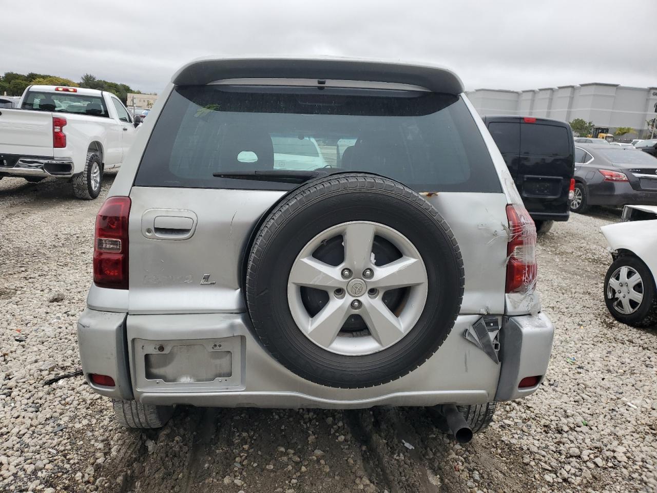 2005 Toyota RAV 4 - Image 6