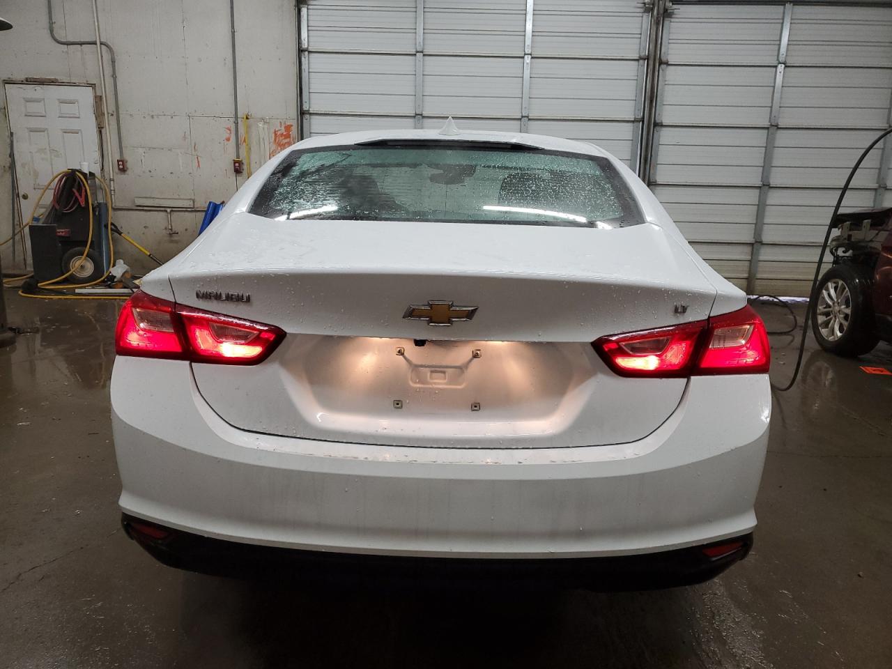 2023 Chevrolet Malibu - Image 6