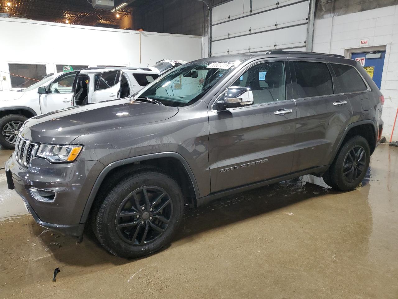 2020 Jeep Grand Cherokee - Image 1