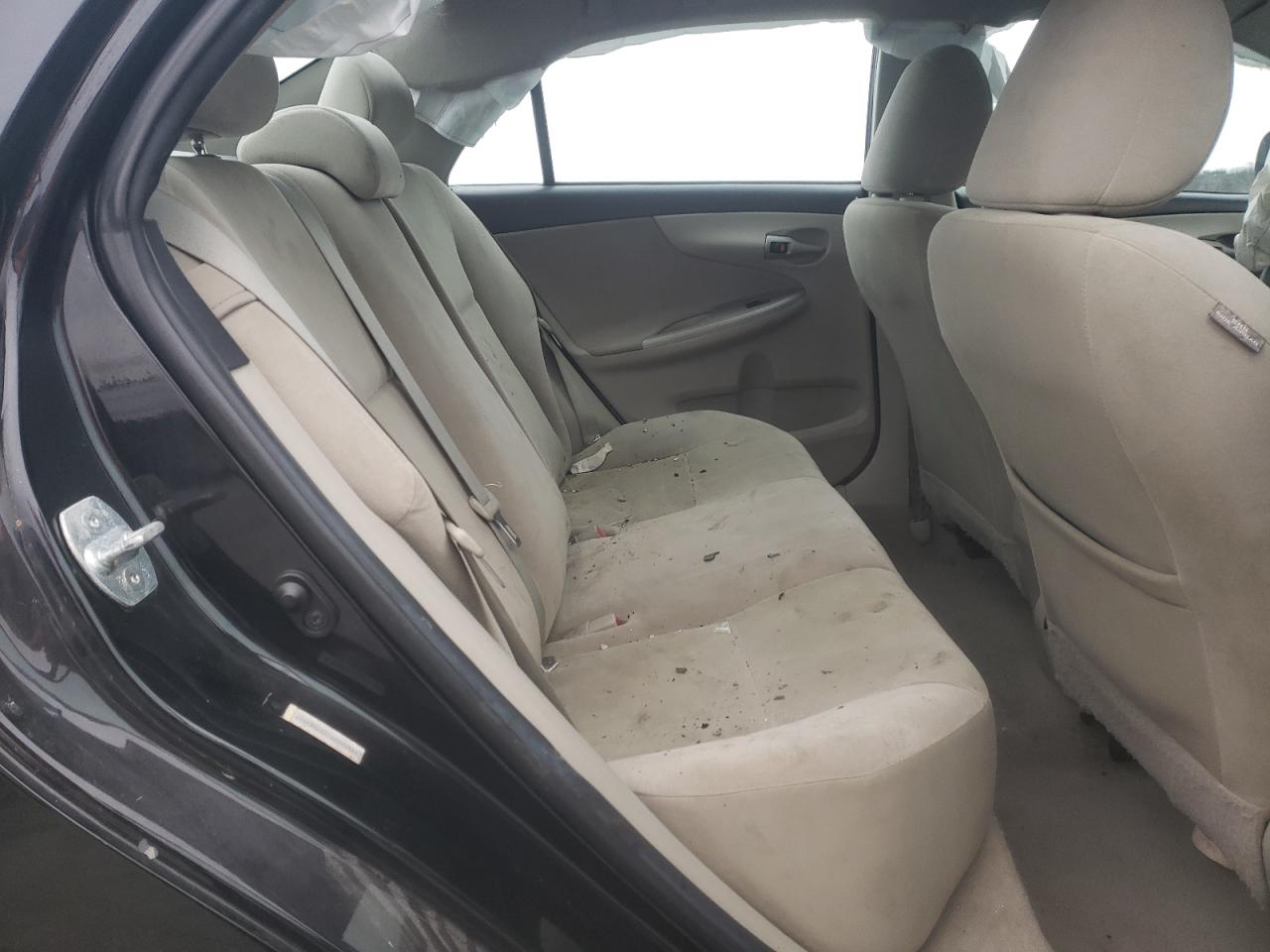 2011 Toyota Corolla - Image 11