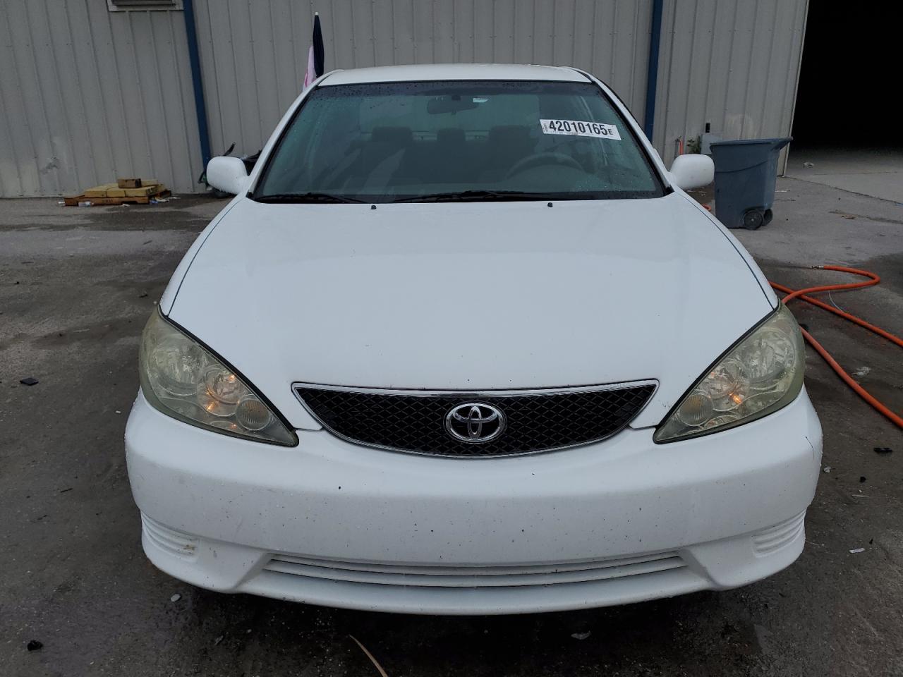 2005 Toyota Camry - Image 5